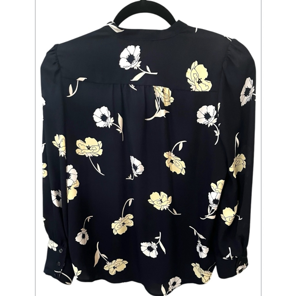 Ann Taylor Petite Sunny Poppy Nehru Collar Blouse, Size: SP, Navy Floral - Picture 3 of 9